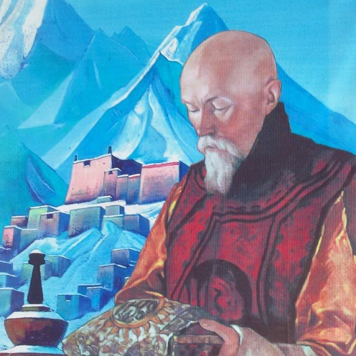 Nicholas Roerich was a Russian who settled down in the beautiful hills of the Himalayas after the revolution of 1917. He was a gifted painter, who dreamt of unifying the world through art. Roerich Art Gallery is set amidst well-tended gardens and has the perfect setting for the display of art.
