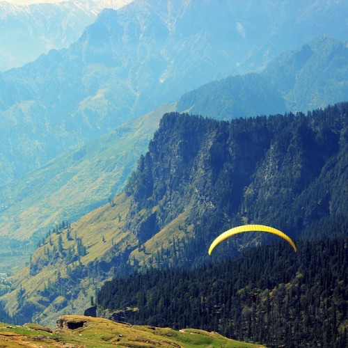 On the way to Rohtang from Manali, Himachal Pradesh