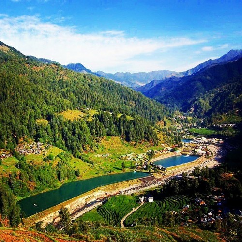 Location- Barot Valley, Distt- Mandi, Himachal Pradesh. Barot is a picnic spot and tourist location in Mandi district