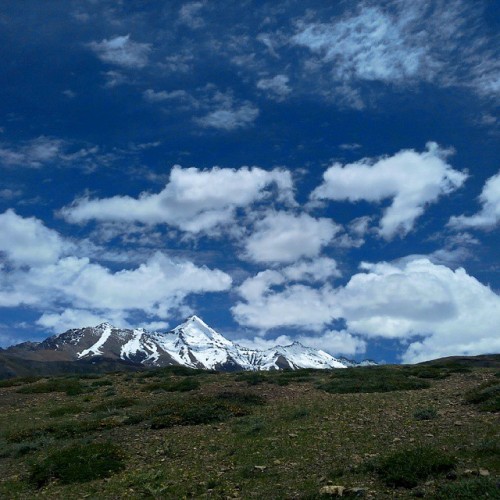 Shila Peak is a towering peak located at Spiti valley in Himachal Pradesh.