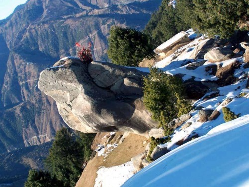 Kardeen Rock Near Jot , Chamba, Himachal