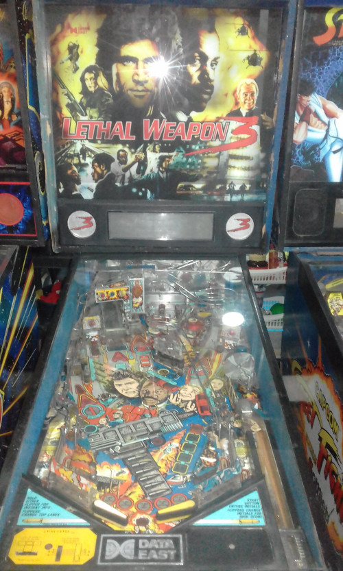 COSTA-RICA-1992-DATA-EAST-LETHAL-WEAPON-3-PINBALL-MACHINEf18f0964dcac83db.jpg