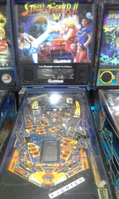 COSTA-RICA-1993-GOTTLIEB-STREET-FIGHTER-2-PINBALL-MACHINE682adfb172caddd2.jpg