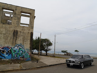 COSTA-RICA-GRAFFITI.-MERCEDES-LIMO-W123-TOURSe4eb91807039ae7e.jpg