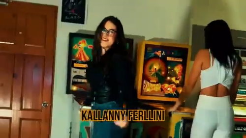 Costa-Ricas-Call-Center-Rap-Freestyle-breakdance-video-commercial.ec4083dc5fb6f56c.png