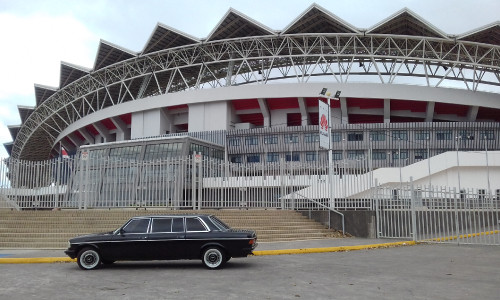 Estadio-Nacional-de-Costa-Rica-LIMOSINA1f7aacbfe65e6984.jpg
