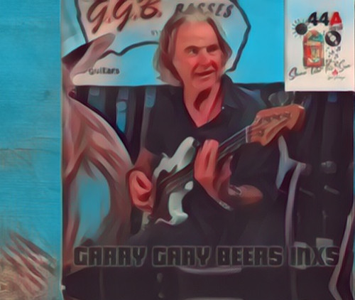 GARRY-GARY-BEERS-INXS-cool-performance-video-Shine-like-the-sun-Igni-Ferroque.cb6831e4caa4eb87.jpg
