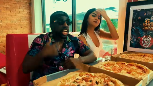 GblackDaBest-Costa-Ricas-Call-Center-Rap-Breakdancing-commerical682605eead8bdda7.png