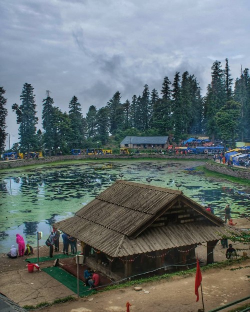 Kamrunag Lake