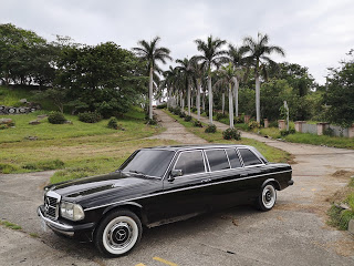 La-Roca-Golf-Club---Puntarenas-Costa-Rica.-MERCEDES-LANG-W123-LWB-LIMOUSINEc53bb43e03ff375d.jpg