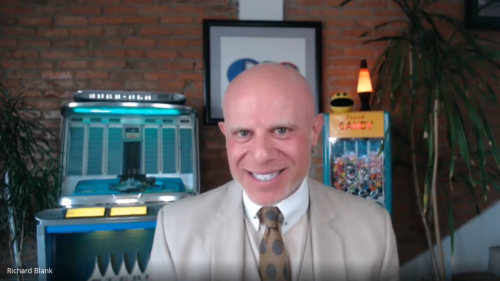 On-Passion-on-Purpose-Leaders-on-Center-Stage-podcast-guest-Richard-Blank-Costa-Ricas-Call-Center-2f96b637bf2813ced.png