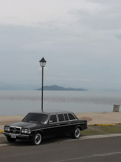PLAYA-PUNTARENAS.-COSTA-RICA-W1213-300D-MERCEDES-LANG-LIMOUSINE95c0eee59bf5bf2d.jpg