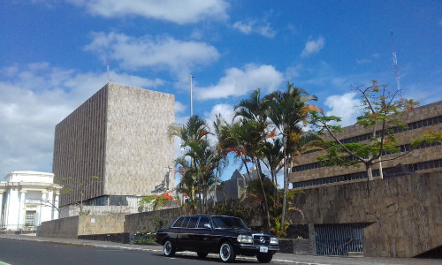 San-Jose-Costa-Rica.-Supreme-Court-Justice-building-MERCEDES-LIMOb0612a3f75f66489.jpg