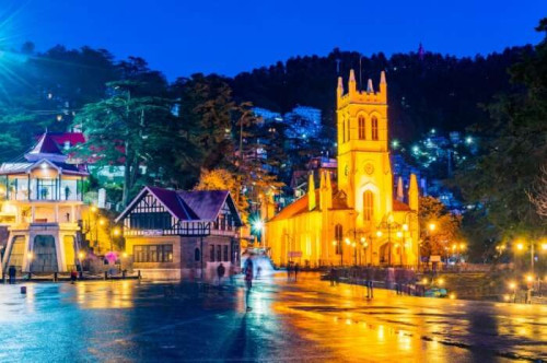 Shimla, the most sought after hill station, needs no introduction. Its lush greenery, pleasant climate, and snow-clad hills have attracted tourists for years.