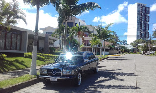 Torre-Rohrmoser.-COSTA-RICA-MERCEDES-W123-LANG-LIMOUSINE-TOURSe3ed1d15a91bb4f7.jpg