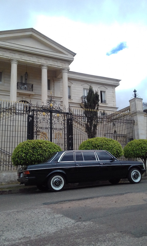 classic-mansion-san-jose-COSTA-RICA-LIMUSINAb9b70b091d8425c5.jpg