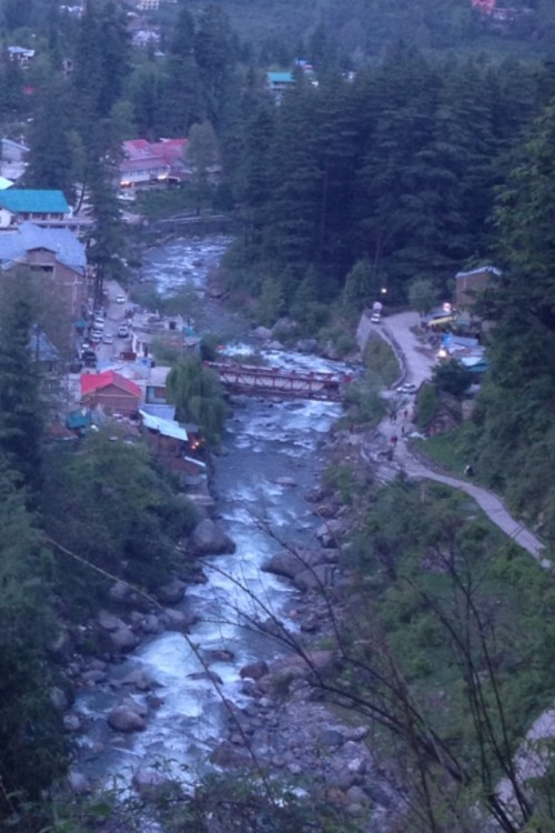 Perfect view of Beas river an ideal place for river rafting.