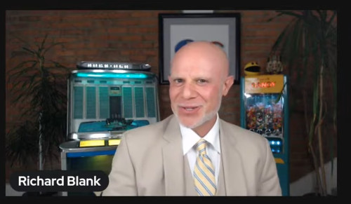 podcast-guest-CEO-Richard-Blank-Costa-Ricas-Call-Centerdeaf41431f504983.jpg